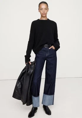 Suéter Banana Republic M MEDIANO Peso Medio 100% Cachemira Cuello Redondo Negro Suave Nuevo con Etiquetas Foto 1 de 4