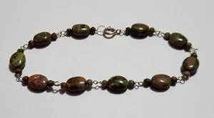 9 INCH 925 STERLING SILVER BRACELET WITH GREEN/PINK STONE BEADS - Picture 1 of 4