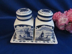 VTG DELFT HAND PAINTED BLUE/WHITE WINDMILL W FLOWERS/BOAT CONDIMENT JARS W/TRAY - Picture 1 of 9