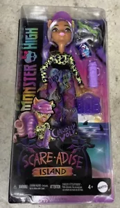 Monster High Scare-Adise Island Clawdeen Wolf Doll with Swimsuit Joggers Visor - Picture 1 of 4