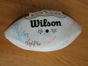 NEW ENGLAND PATRIOTS signed Football by 20 MOSI TATUPU BILL LENKAITIS TIM FOX - Bild 1 von 9