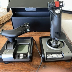 Logitech Saitek X52 Pro Flight Control System Joystick & Throttle - Picture 1 of 3