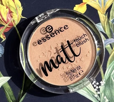 Essence Matt Touch Blush 5g 40 Blossom Me Up! - Bild 1 von 2