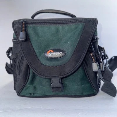 Lowepro Ridge 10 Arctic Black/green Digital Camera Shoulder Bag 9”x5”x8” - Image 1 of 4
