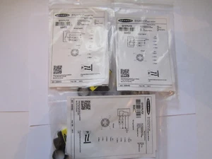 THREE X BANNER QS18VP6LPQ8 66452 WORLD-BEAM POLARISED RETRO SENSOR UNUSED - Picture 1 of 9