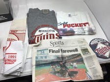 Kirby Puckett 1987- 1991  Minnesota Twins  newspaper - World Series Lot-T-Shirts