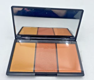 SLEEK Makeup Blush By 3 Palette Compact W Mirror NEW Take A Cheeky Peek 367 - Picture 1 of 8