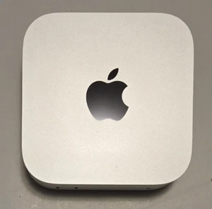 2024 Apple Mac mini M4 Chip 16GB RAM 512GB SSD Silver MU9E3LL/A - Afbeelding 1 van 4
