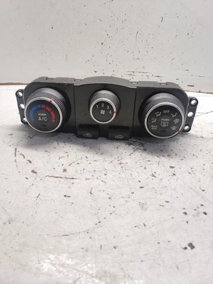 Temperature Control Manual Temperature Control 3 Knobs Fits 06-08 SONATA 1306564 - Image 1 of 4
