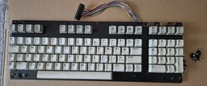 *** Commodore 128, C128 Keyboard with accessories + screws | GENUINE PART *** - Picture 1 of 6