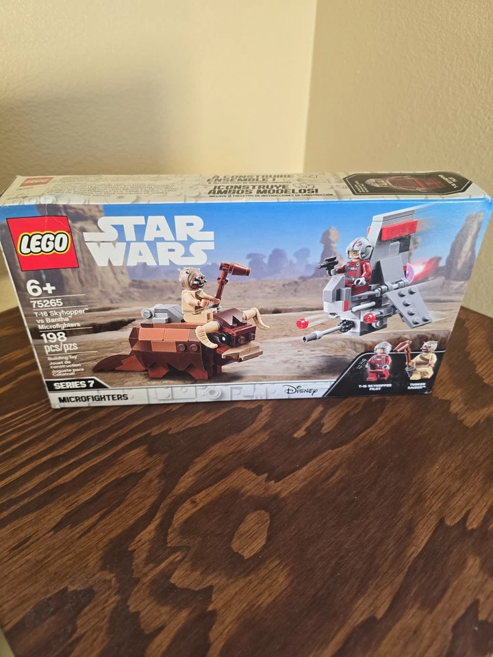LEGO Star Wars: T-16 Skyhopper vs Bantha Microfighters (75265) - Image 1 of 4