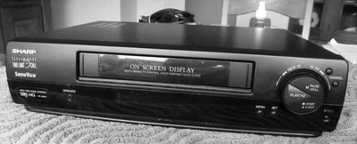 SHARP VHS - HQ Video - Cassetten Recorder Show - View VC M211 - Bild 1 von 4