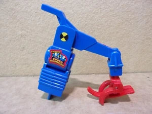 Crash Test Dummies Crash N Bash LEVER arm crane playset replacement part claw - Picture 1 of 6