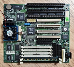 DTK PAM-0056I E2 Socket 7 430VX Vintage Motherboard + Intel Pentium 133MHz CPU - Picture 1 of 11