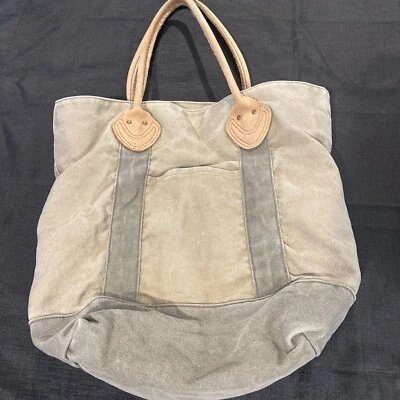 Bolso de hombro LL Bean de lona caqui verde con mango de cuero forrado a cuadros tostado Foto 1 de 4