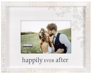 4x6 Happily Ever After Washed Rustic Wood Box Photo Frame Silk Screened Wood Mat - Picture 1 of 8