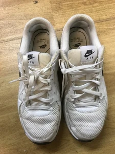 Girls White Nike Air Max sneakers Size EU38 UK4.5 - Picture 1 of 6