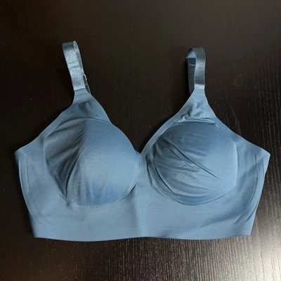 JOIN-EBY Womens Size M DD Blue Seamless Wireless Relief Bra - Image 1 of 3
