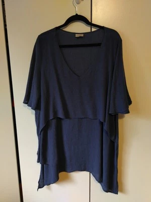 Туника Avenue топ женский размер 30/32 темно-синий многослойный развевающийся рукав асимметричный подол - Изображение 1 из 4
