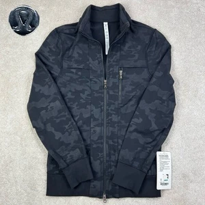 NEU Lululemon Herren Post Gravity Lay Low Emboss Black Camouflage M4232S Jacke S - Bild 1 von 15