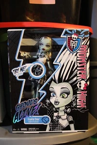 MONSTER HIGH GHOULS ALIVE FRANKIE STEIN PUPPE NEU VERSIEGELT - Bild 1 von 2