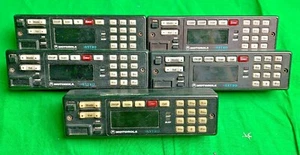 Placa frontal de cabezal de control de radio Motorola ASTRO, HLN6563B - Imagen 1 de 7