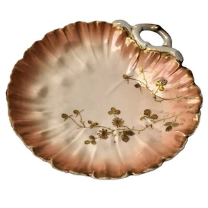 LIMOGES FRANCE 24K GOLD DISH - 1800 Victorian Hand Painted Bone China Scalloped - Picture 1 of 8
