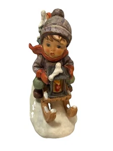 Large Goebel Hummel~Ride Into Christmas~#395 TMK6 Figurine Germany Artist Signed - Picture 1 of 13