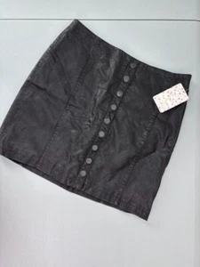 Free People minigonna donna 8 nera ecopelle snap davanti linea a nuovo con etichetta - Foto 1 di 9