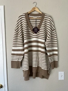 Nuevo con etiquetas Suéter Ava & Viv Rayas Suave Difuso Cuello en V Bronceado y Blanco Para Mujer 2X - Imagen 1 de 7