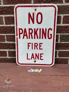 Authentic Retired Detroit MI No Parking Fire Lane Aluminum 8x12 Reflective Sign - Picture 1 of 2
