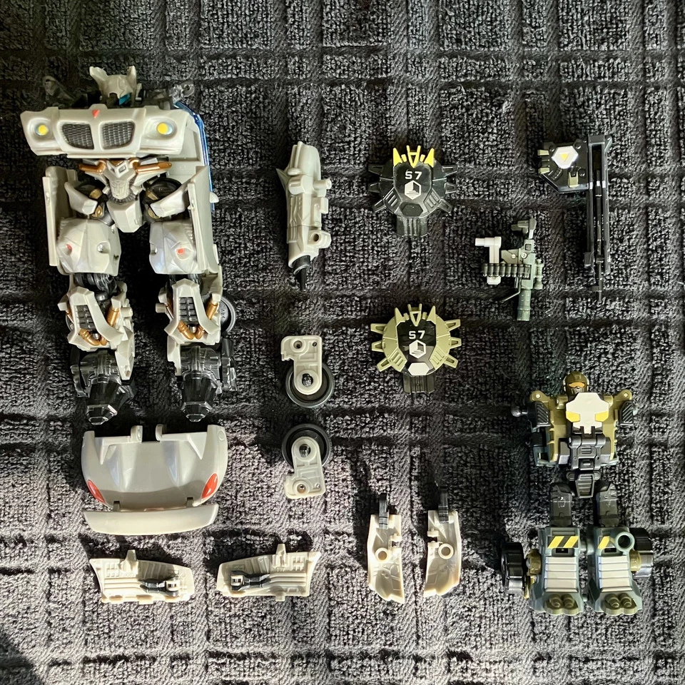 Transformers Movie / Bayverse Parts Lot (Armorhide, Hardtop, Jazz, Landmine) - Imagem 1 de 1