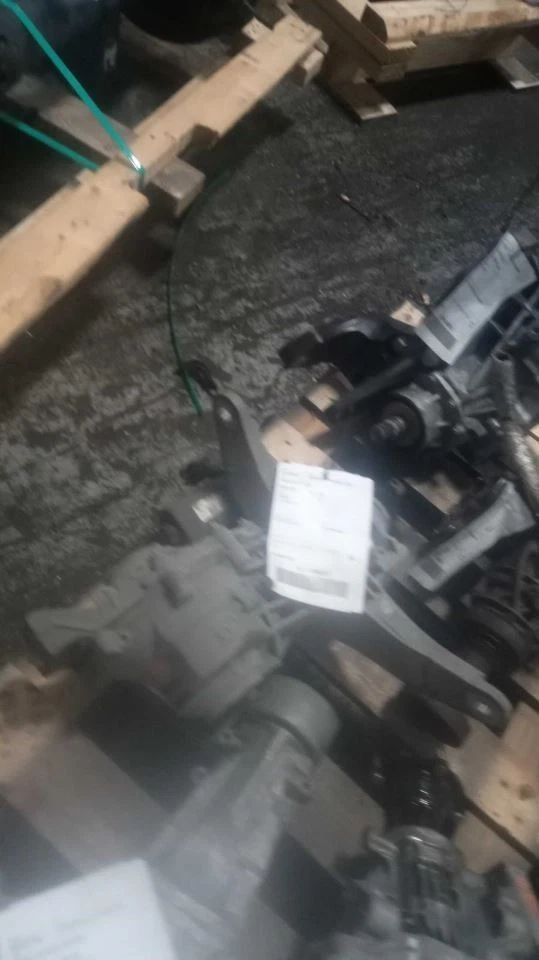 Carrier 118 Type Rear CLA250 AWD Fits 20-21 MERCEDES CLA-CLASS 433392 - Imagem 1 de 1