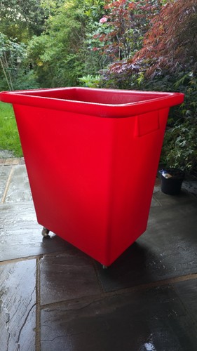 Large Industrial Grade, Water Tight Container On Wheels, 241 Litres ...