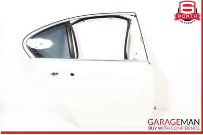 11-16 BMW 528i 535i 550i Panel de carcasa de puerta trasera derecha blanco OEM Foto 1 de 4