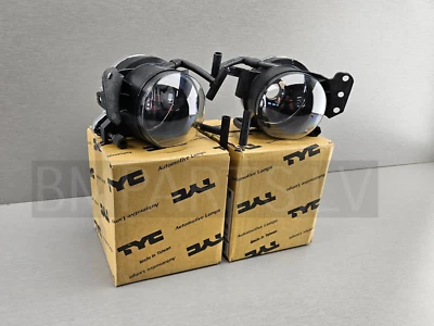 NEW GENUINE TYC BMW E46 COUPE CABRIO LCI FOG LIGHTS PAIR 6920703 & 6920704 - Image 1 of 4
