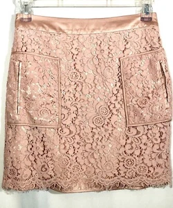 Nueva con Tag Just Fabulosa Mini Falda Pequeña Encaje Floral Rosa Rubor Forrado Bolsillos - Imagen 1 de 11