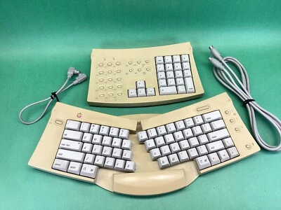 Vintage Apple M1242 Adjustable  Keyboard + Numeric Keypad & Cables 1992 UNTESTED - Image 1 of 4