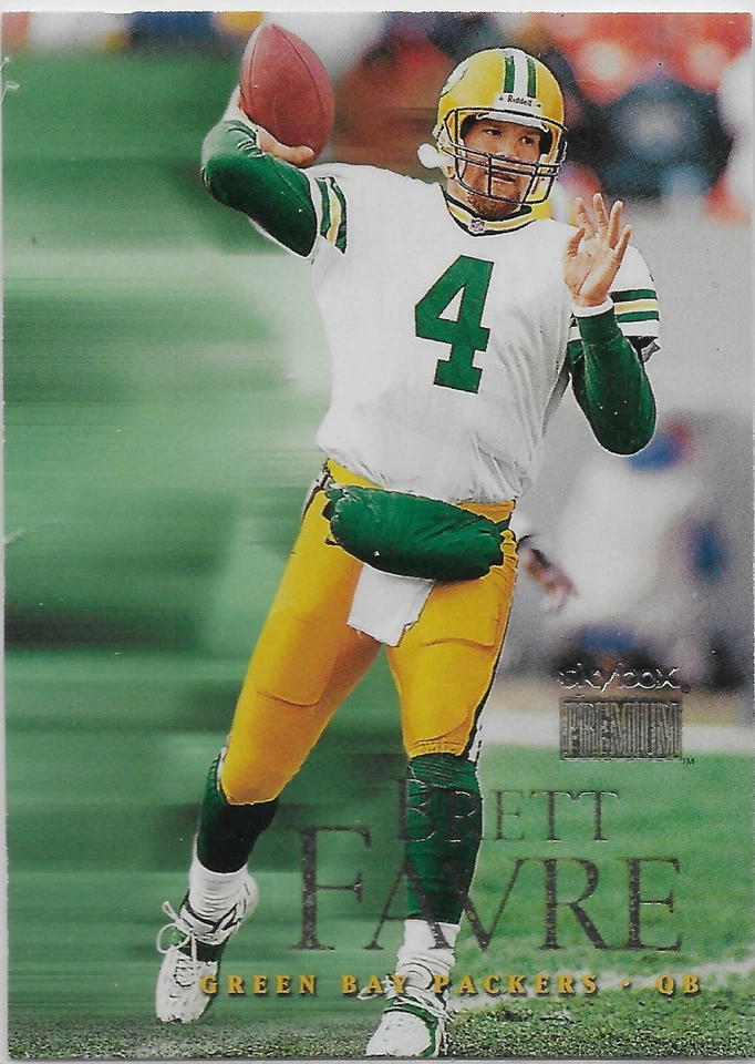 1999 Skybox Premium #94  Brett Favre Green Bay Packers HOF Southern Miss - Image 1 of 1