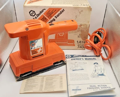 Black & Decker Dual Action Finishing Sander w/Box - 6 Ft Cord w/Owner's Manual - Image 1 of 4
