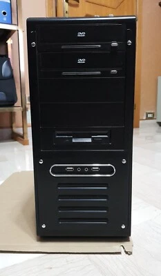 PC Completo Core 2 Quad Q9650 8GB RAM 1TB HD Monitor Dell 2407WFP-HC - Immagine 1 di 4