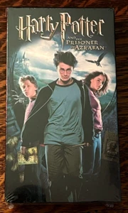 SEALED~ VHS TAPE~ HARRY POTTER~ 2004~ & THE PRISONER OF AZKABAN - Picture 1 of 7