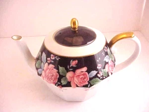 Vintage Japan Gear Arita Porcelain Teapot Victorian Garden Flower Pink Roses - Picture 1 of 11