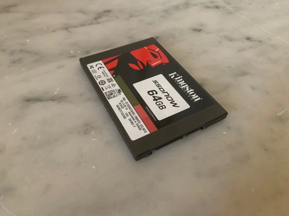 HARD DISK SOLIDO SSD 64 GB KINGSTON SSDNOW SATA 6.0 GB/s 2,5 NOTEBOOK OFFERTA - Immagine 1 di 1