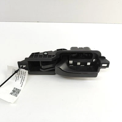 HONDA CR-V RW Rear Left Inner Opening Handle 72160-TLA-A01ZB 2021 30444773 - Image 1 of 4