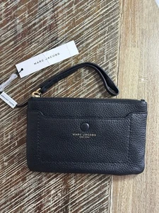 ๐ Marc Jacobs Black Leather Wristlet Pouch Wallet Clutch โ New with Tags - Picture 1 of 6