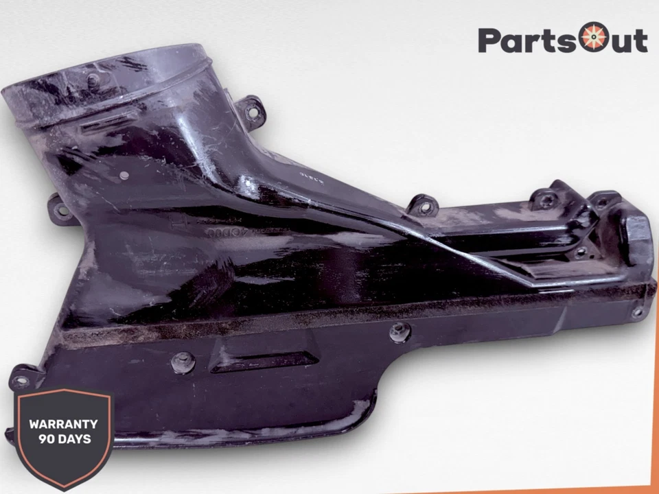 Infiniti Q50 2.0 2014 gasolina - conducto de admisión de aire OEM Foto 1 de 4