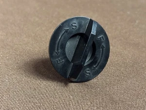 Kenwood KD-2055 Turntable Suspension Adjustment Knob S/F OEM Isolation Part - Picture 1 of 7