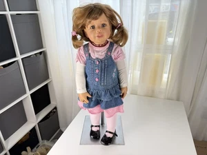 Künstlerpuppe Puppe Monika Levenig Vinyl Puppe 70 cm. Top Zustand siehe Fotos  - Picture 1 of 3