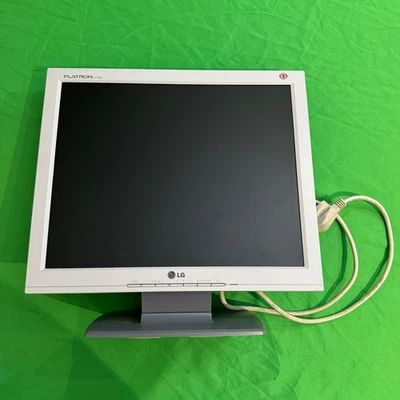 LG Flatron L1715S 17” PC  Monitor 1280x1024 Power Cable & Stand - Image 1 of 4